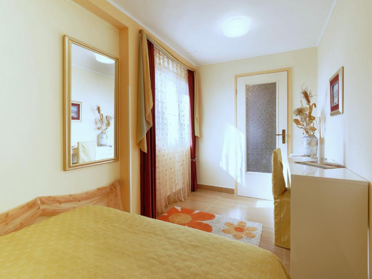 Holiday Home Nevena By Rent Istria Buje Εξωτερικό φωτογραφία