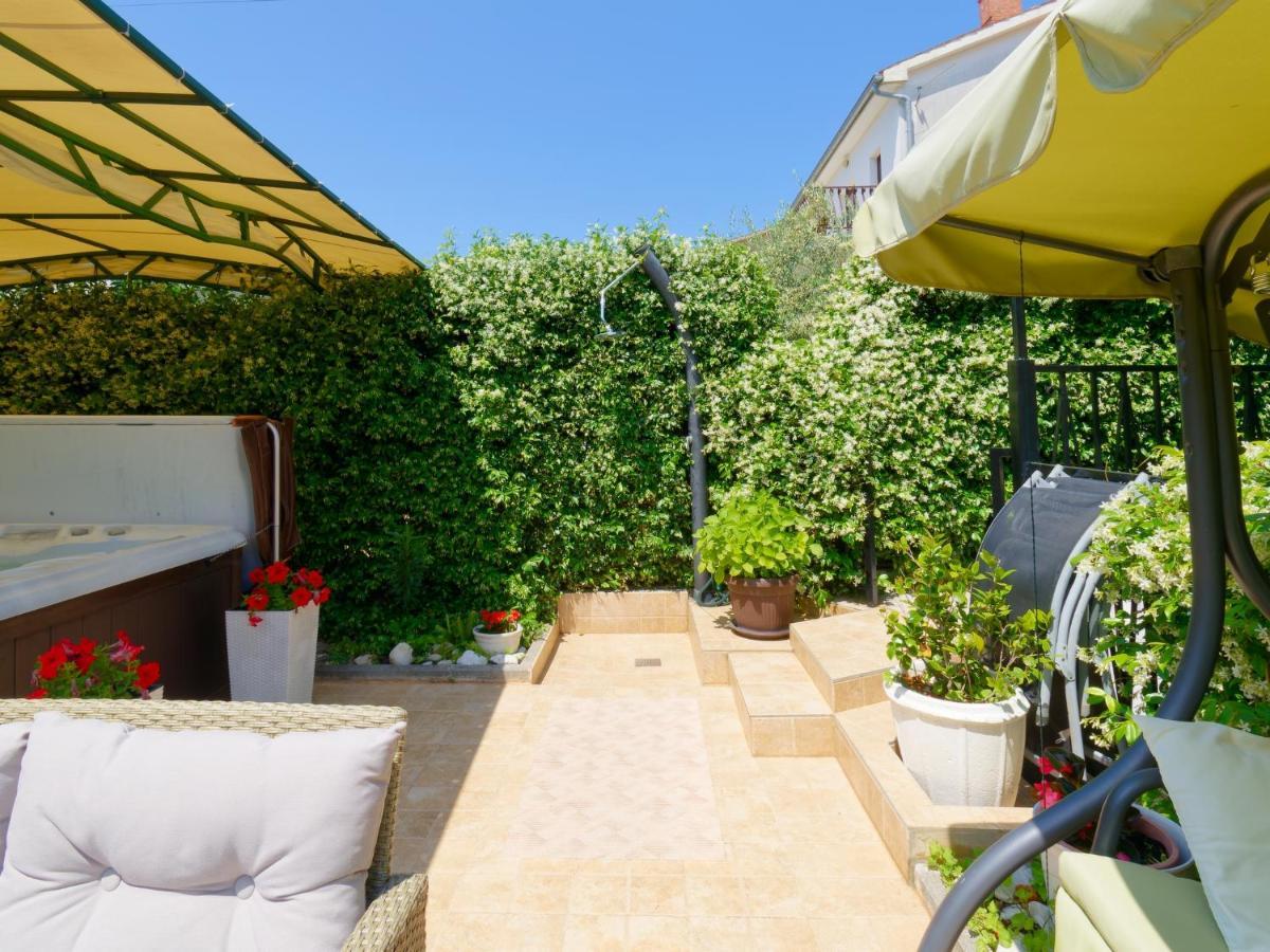 Holiday Home Nevena By Rent Istria Buje Εξωτερικό φωτογραφία