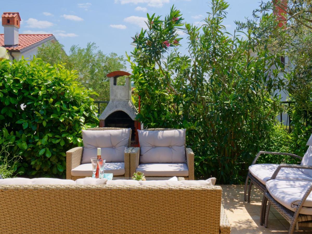 Holiday Home Nevena By Rent Istria Buje Εξωτερικό φωτογραφία